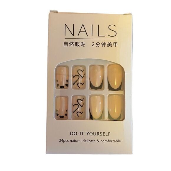 Press-on nail MYSTERY bundle - Picture 2 of 9